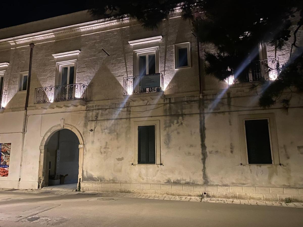 Bric A Brac Eclectic Rooms Uggiano La Chiesa Dış mekan fotoğraf